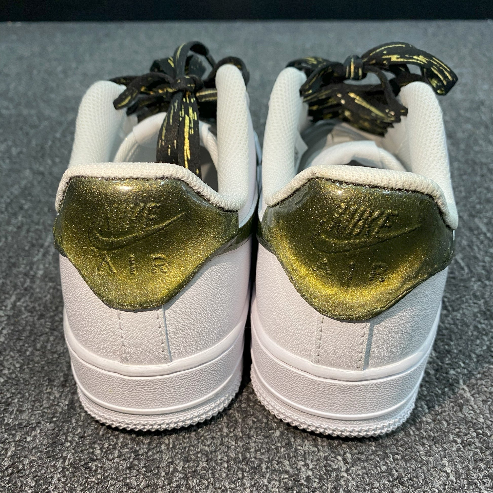 Custom Air Force 1 White Gold Cracked Pattern With Gold Splashes
