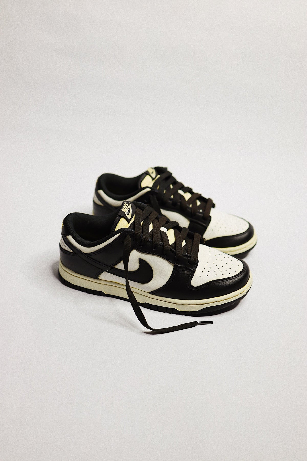 Custom Dunk Black White
