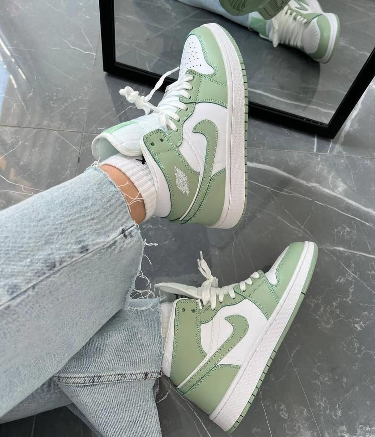 Spring Apple Green Custom Custom Air Jordan 1